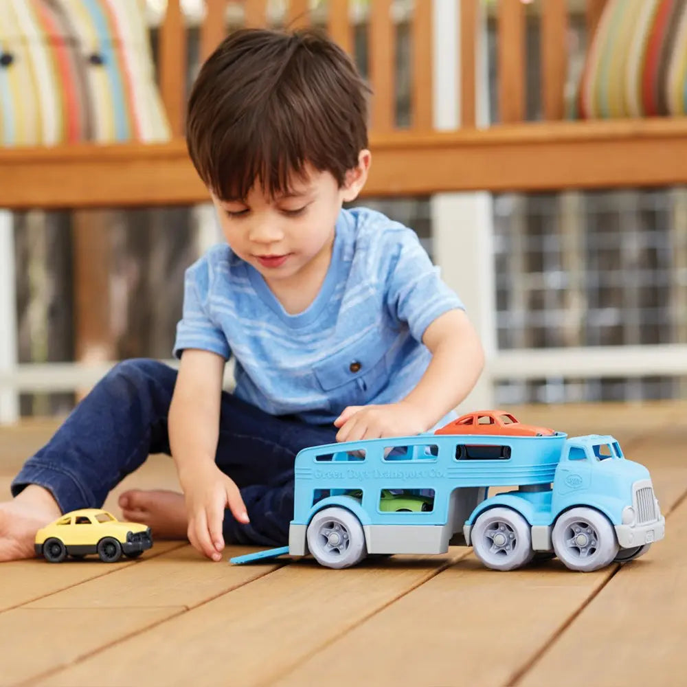 Green Toys Car Carrier, Blue - Pretend Play, Motor Skills, Kids Toy Vehicle. No BPA, phthalates, PVC. Dishwasher Safe, Recycled Plastic, Made in USA (4 Piece Set) Green Toys